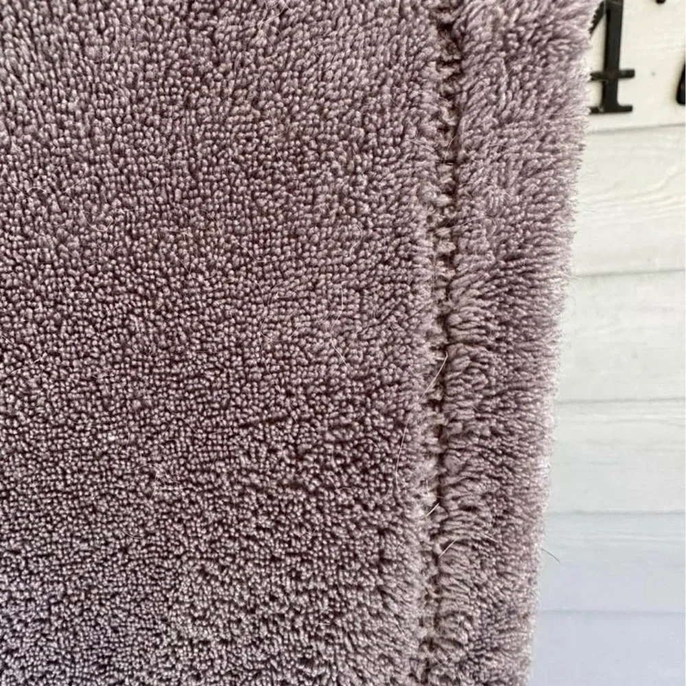 Gray Blanket with White Deer Pattern - Picture 4 of 9